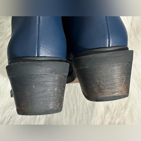 Franco Sarto Ladies Forta Square Toe Ankle Boots Vegan Leather Blue Size 8 EUC - Picture 5 of 9